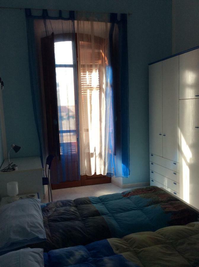 Alloggio Privato Giunic Cagliari Bagian luar foto