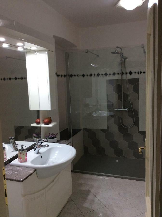 Alloggio Privato Giunic Cagliari Bagian luar foto