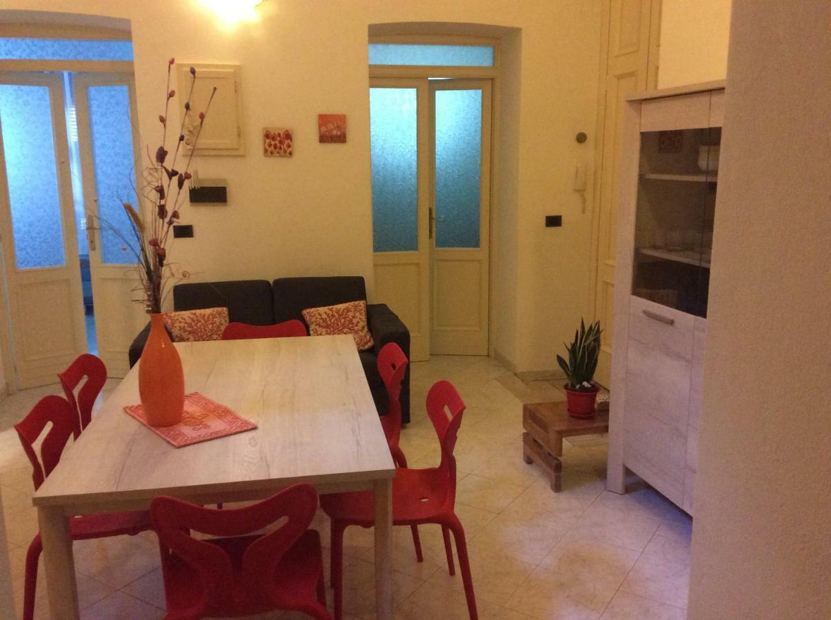 Alloggio Privato Giunic Cagliari Bagian luar foto